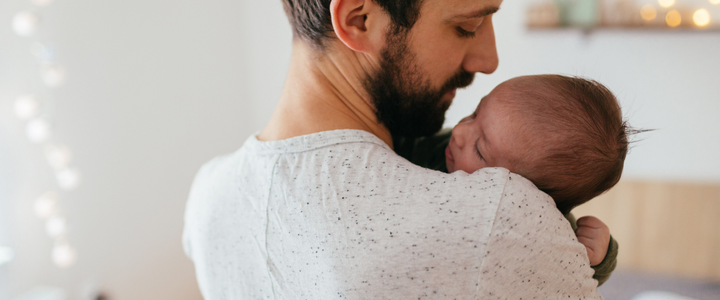 Papa’s en borstvoeding: 5 manieren om je vrouw te ondersteunen